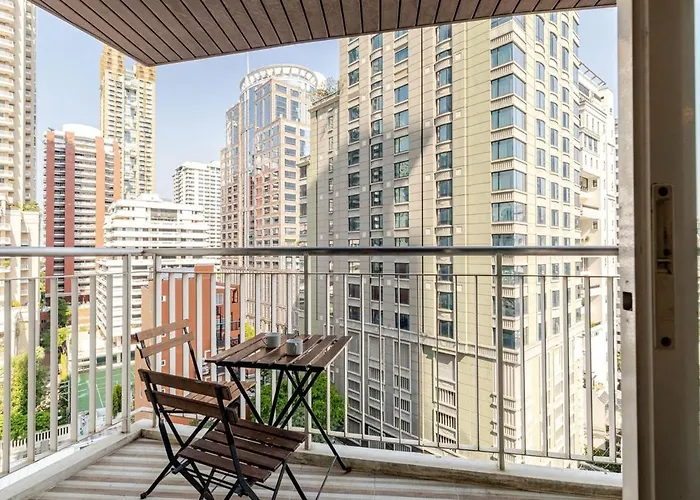 Apartment Large With 2beds Bts Chitlom Sukhumvit Bkk *