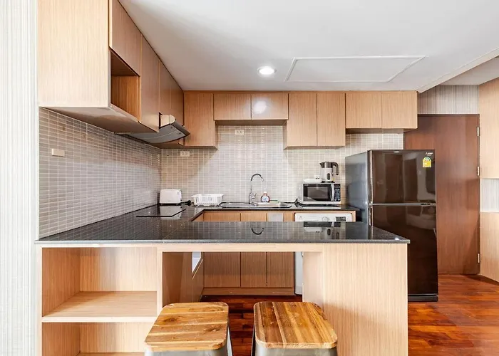 Large With 2beds Bts Chitlom Sukhumvit Bkk * Bangkok